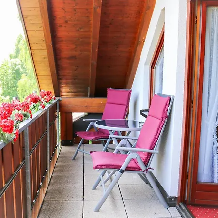 House Of Happiness Gaestehaus