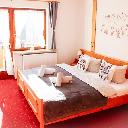 House Of Happiness Gaestehaus Pensjonat 4*